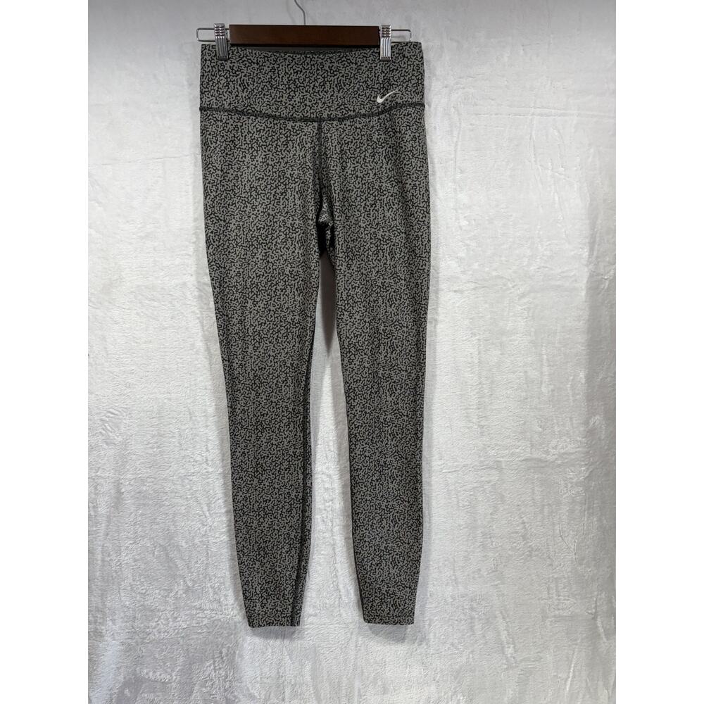 Nike Women's Yoga Pant Size Small